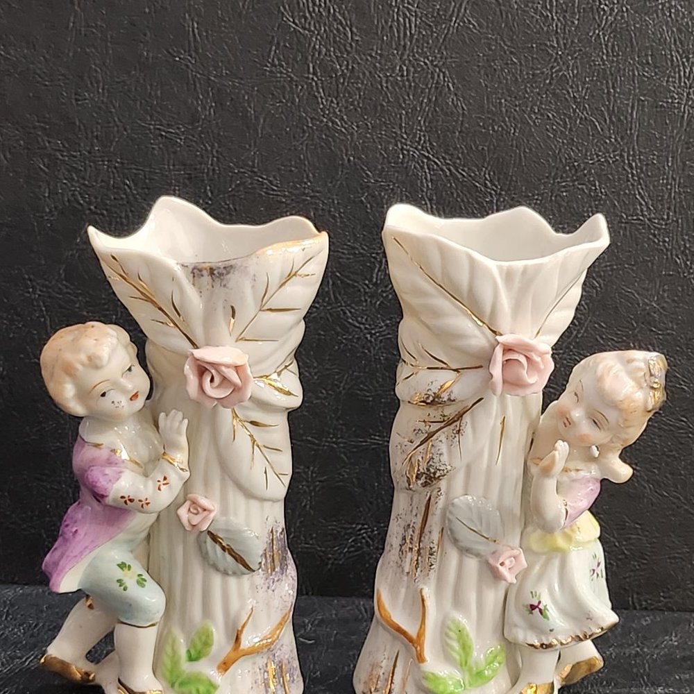 Pair of Vintage 1950s Ucagco Porcelain Figural Spill Vases Made in Japan